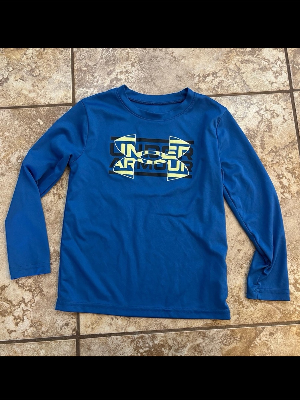 Long Sleeve Under Armour shirt